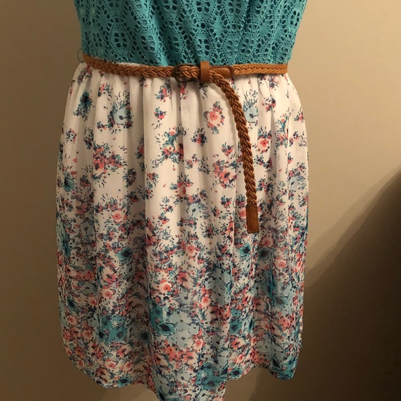 💖Cute Dress💕 - Picture 4 of 4